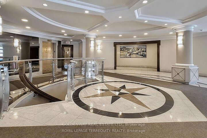 Property Photo:  18 Pemberton Avenue 402  ON M2M 4K9 