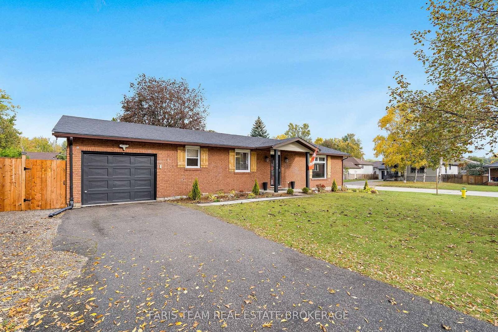 Property Photo:  238 McCrea Drive  ON L0M 1S0 
