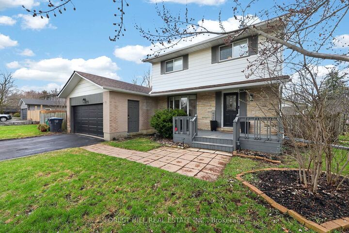 Property Photo:  172 Ellwood Drive E  ON L7E 1Z1 