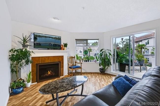 Property Photo:  1083 Tillicum Rd #204  BC V9A 7L7 