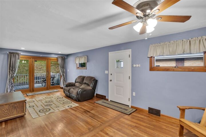 Property Photo:  314 Noll Ave (Ext)  PA 15205 