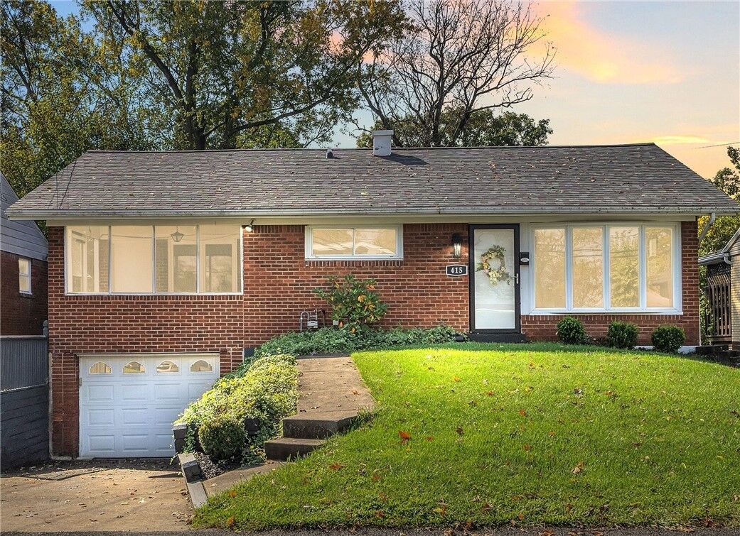 Property Photo:  415 Dunbar Drive  PA 15235 