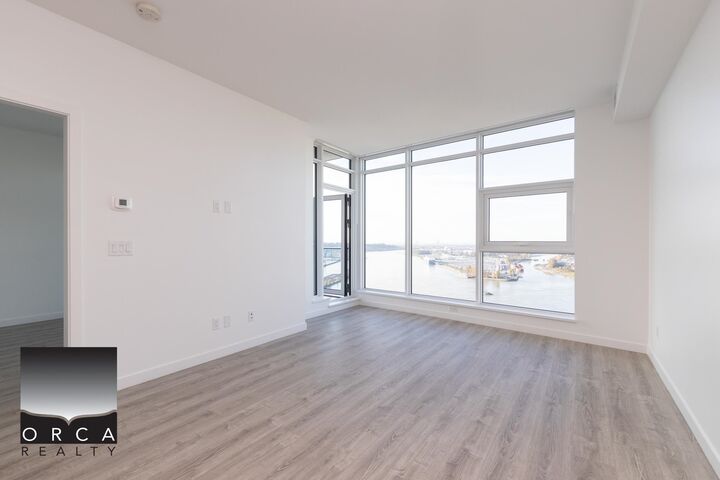 Property Photo:  680 Quayside Drive 3302  BC V3M 6Z6 
