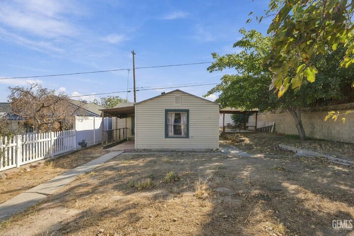Property Photo: