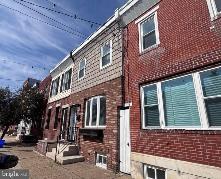 Property Photo:  139 Mifflin Street  PA 19148 