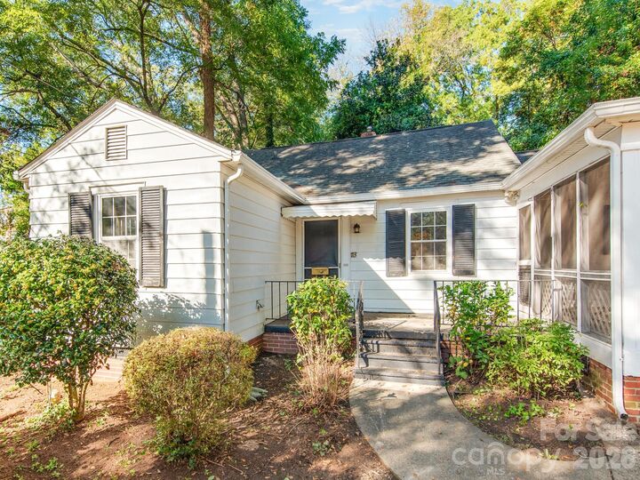 Property Photo:  713 Lee Street  NC 28052 
