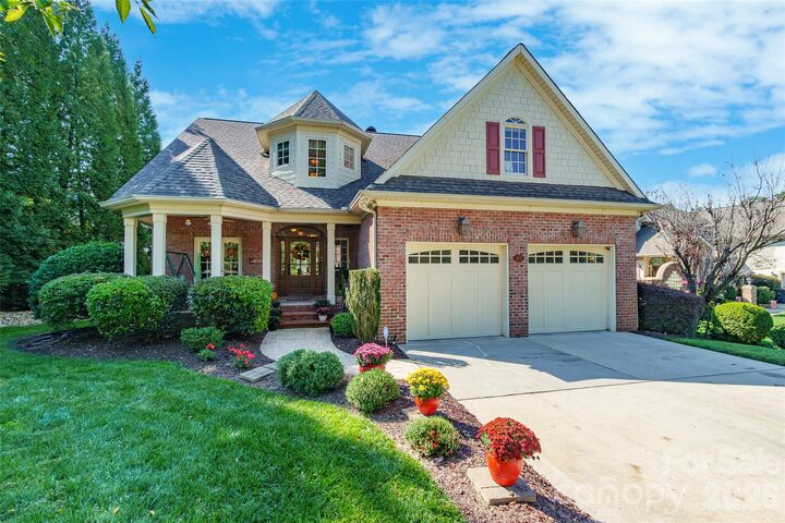 Property Photo:  185 E Tattersall Drive  NC 28677 