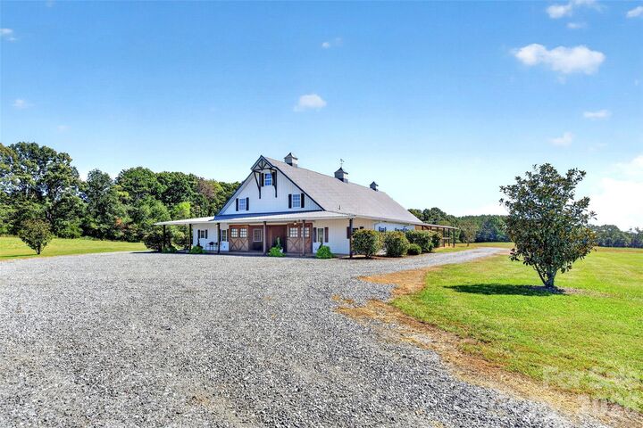 Property Photo:  2380 New House Road  NC 28040 
