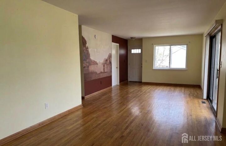 Property Photo:  147 Amberley Drive G  NJ 07726 