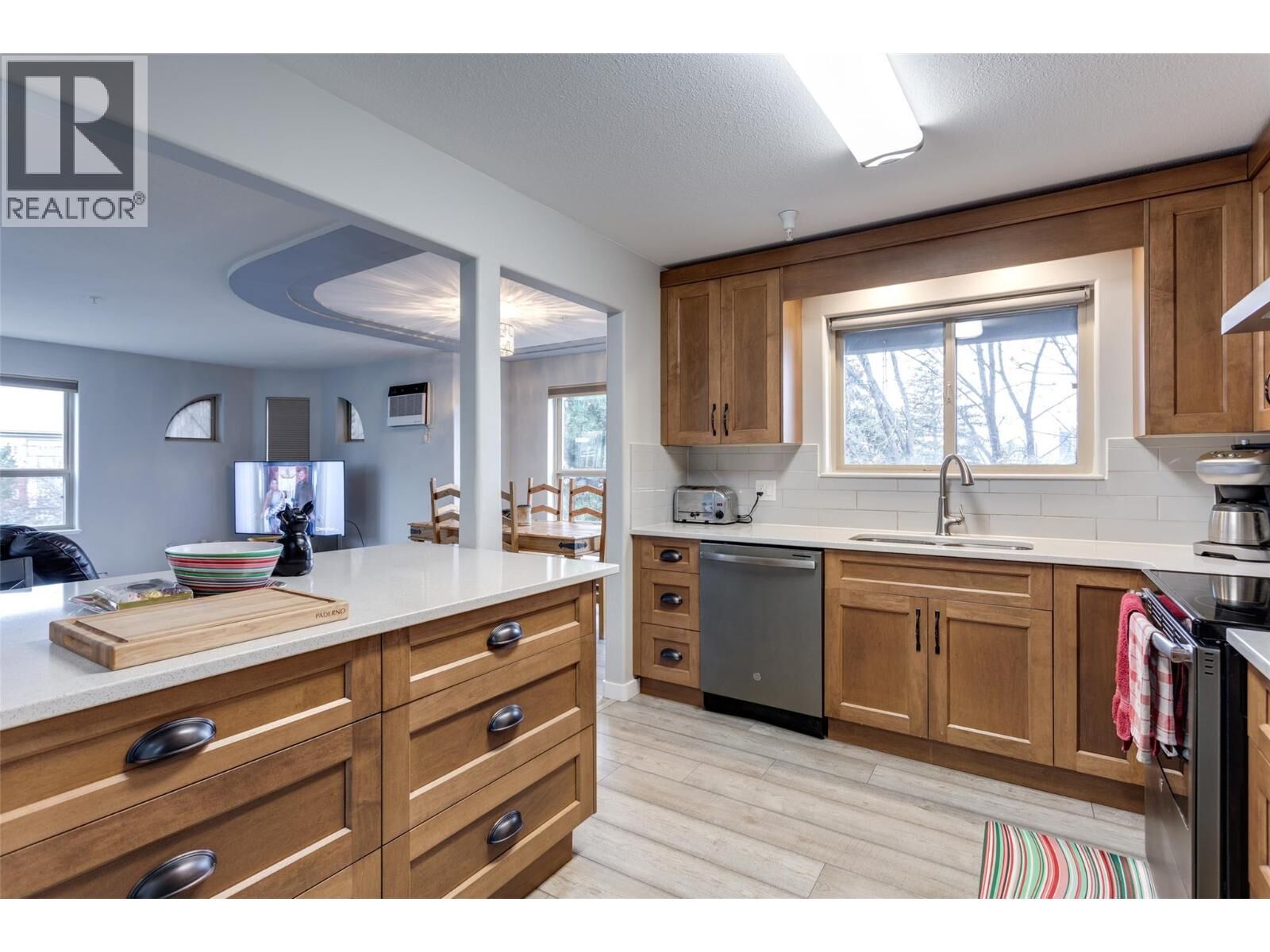 Property Photo:  2130 Vasile Road 302  BC V1Y 6H5 