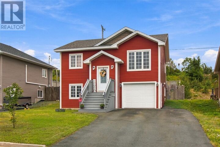 Property Photo:  101 Cole Thomas Drive  NL A1X 4B3 