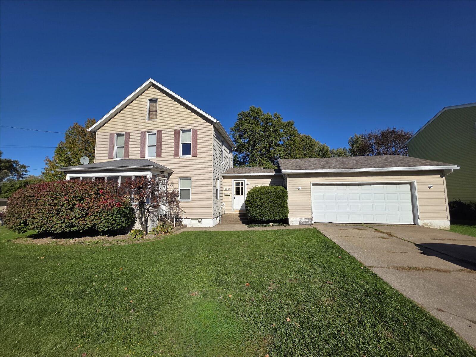 Property Photo: 3305 Cascade Street PA 16504