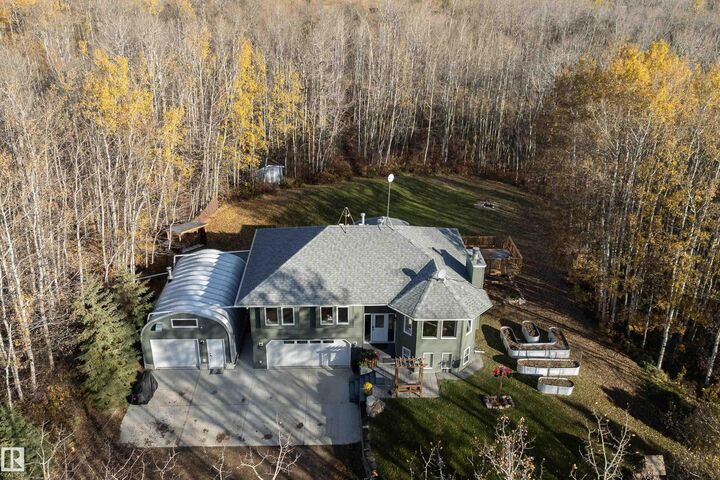 Property Photo:  50110 Rge Rd 330  AB T0B 3M3 