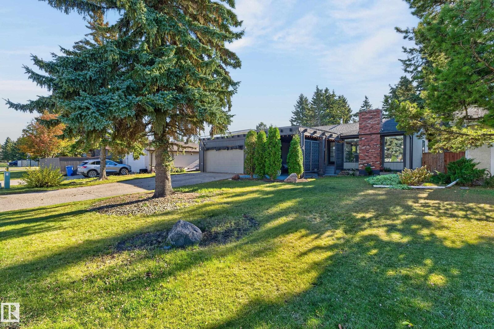 Property Photo:  5773 Garden Meadows Drive  AB T9A 2K3 