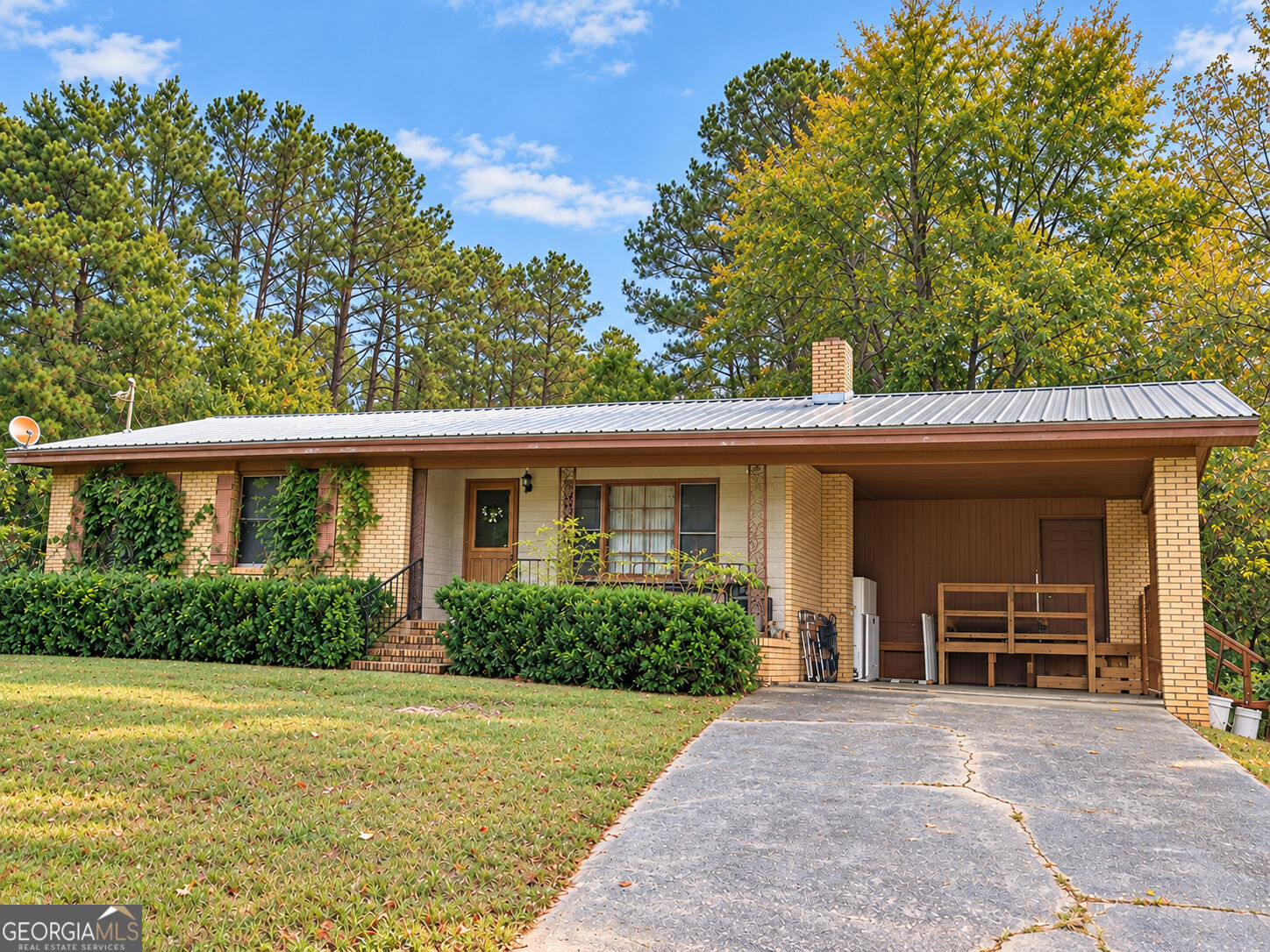 Property Photo:  1552 Lexington Highway  GA 30635 