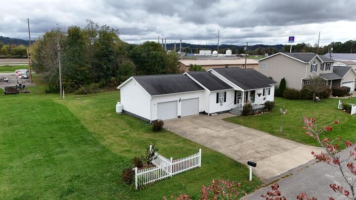 Property Photo:  73 Tootsie Dr  OH 41175 