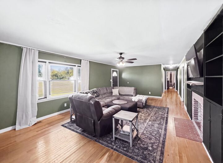 Property Photo: 70 Walnut St KY 42459-0000