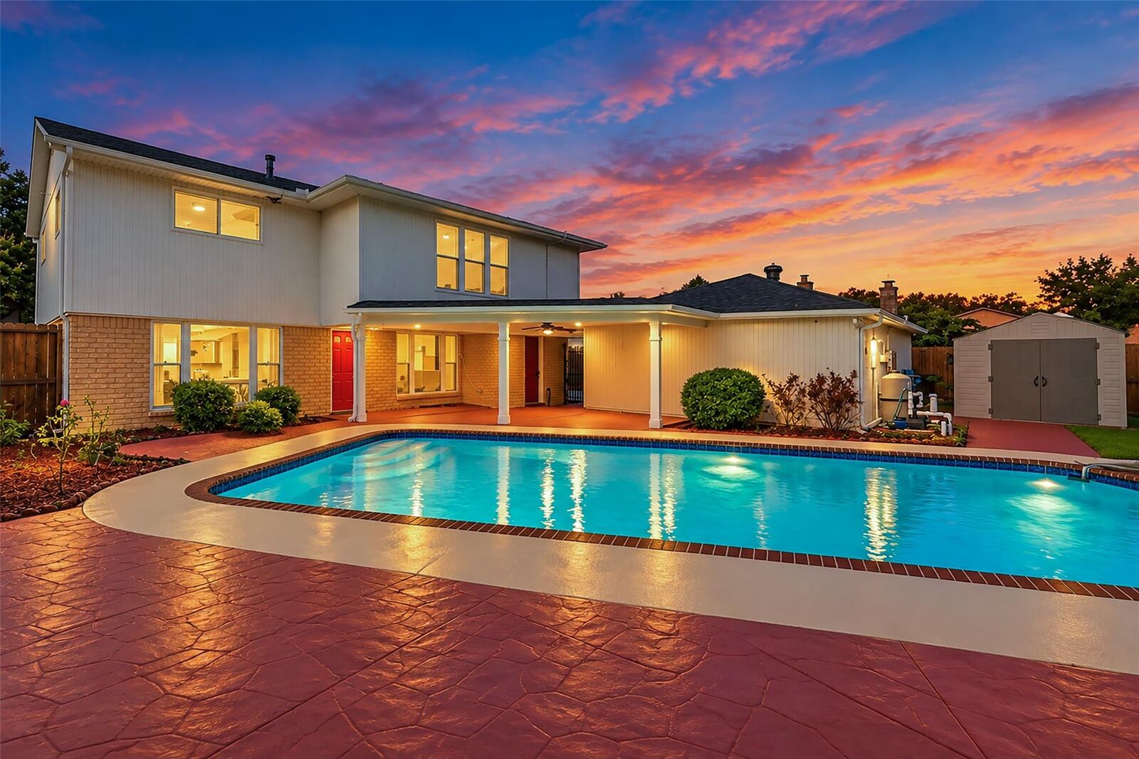 Property Photo:  15319 Seahorse Drive  TX 77062 