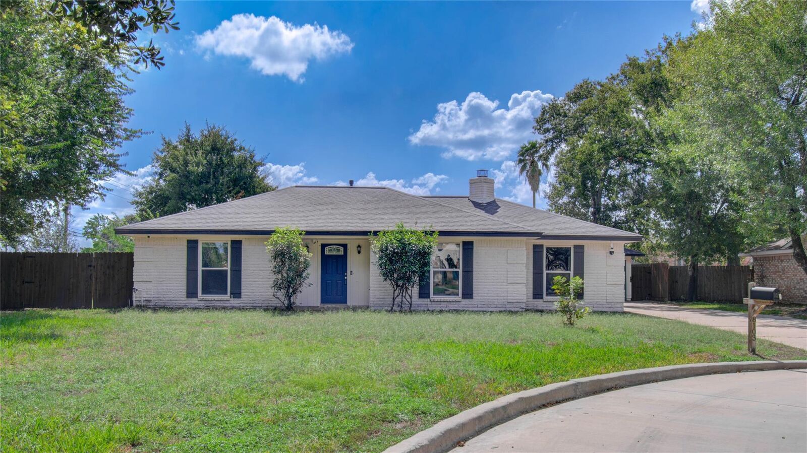 Property Photo:  8103 Schaffer Lane  TX 77070 