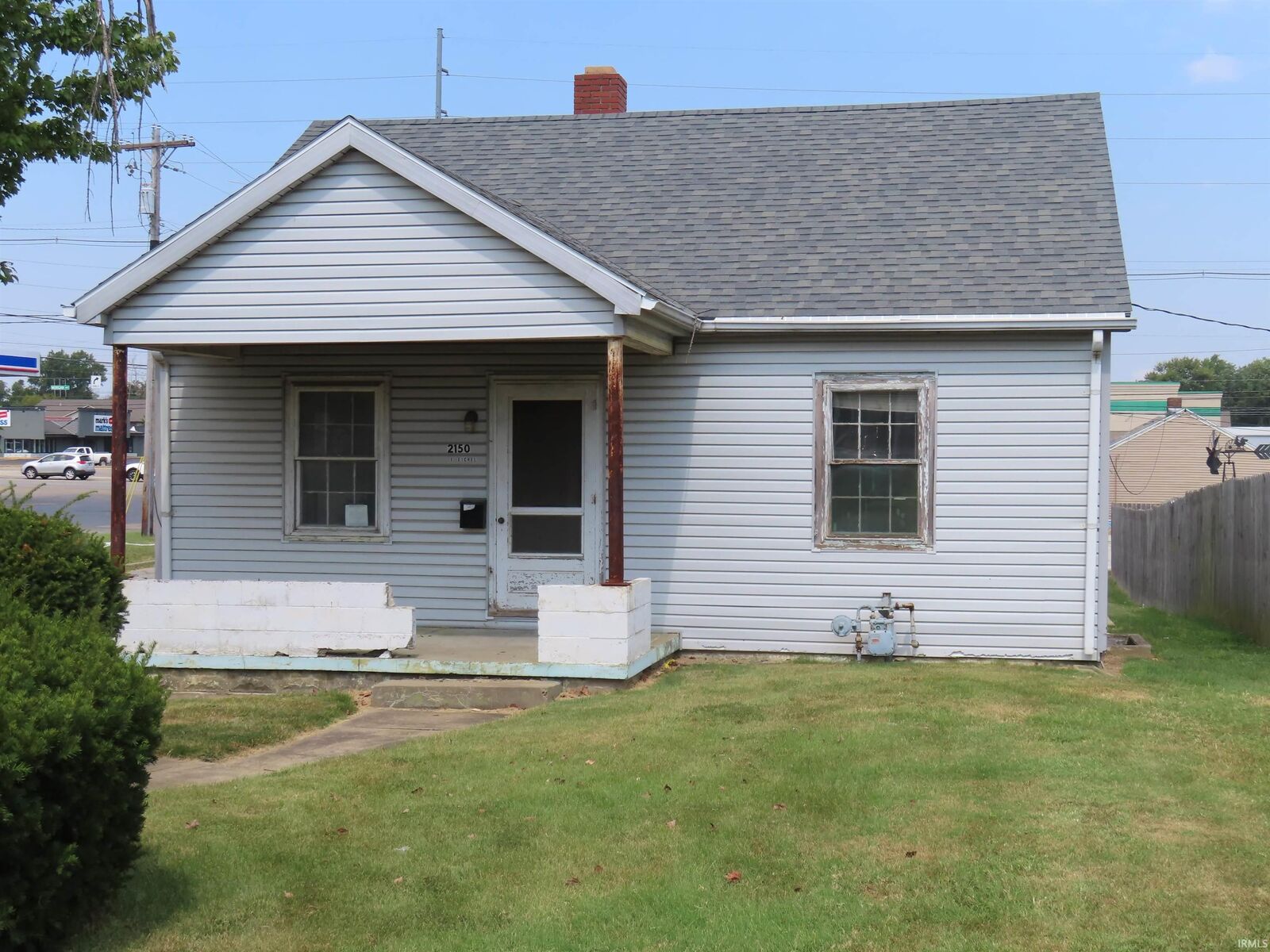 Property Photo:  2150 E Eichel Avenue  IN 47711 