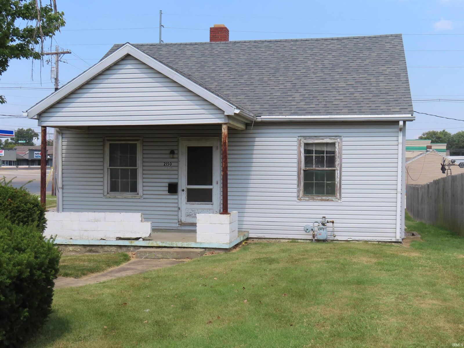 Property Photo:  2150 E Eichel Avenue  IN 47711 
