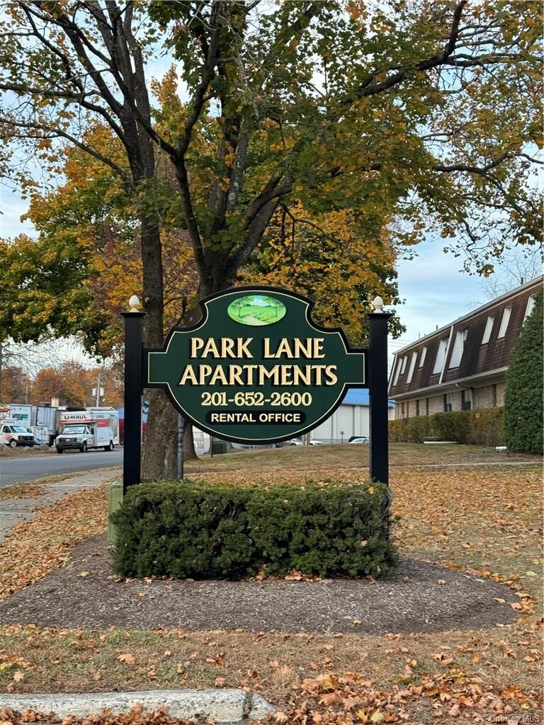 Property Photo:  106 Park Lane  NY 10990 