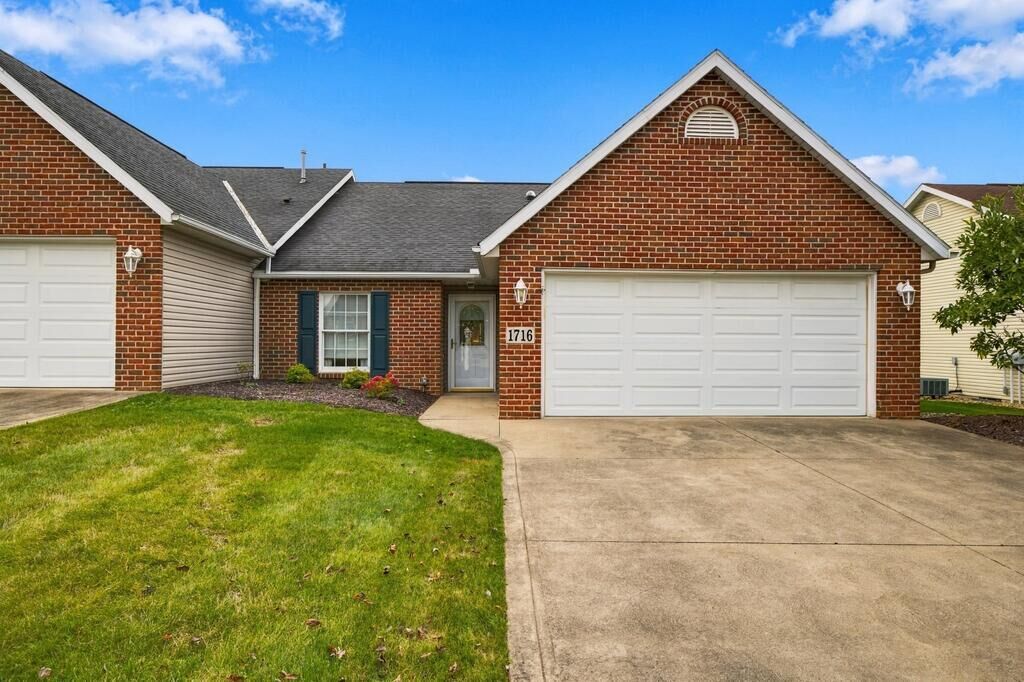 Property Photo:  1716 Deermeadow Court  OH 44805 