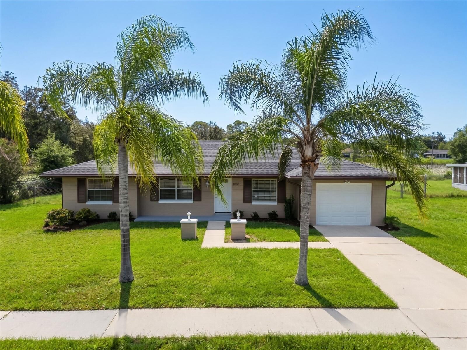 Property Photo:  2535 Delaware Road  FL 32738 
