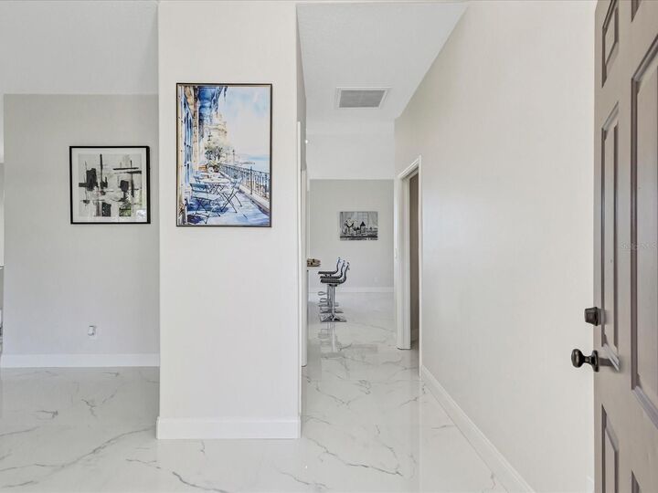 Property Photo: 2719 46th Street E FL 34221