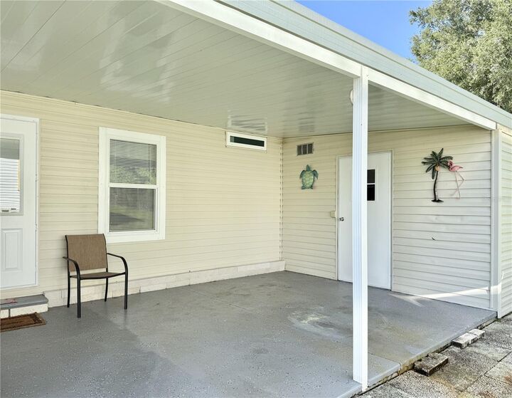 Property Photo:  37631 Campo Avenue  FL 33541 