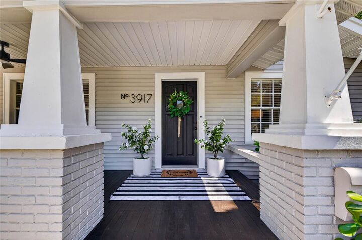 Property Photo:  3917 W San Juan Street  FL 33629 