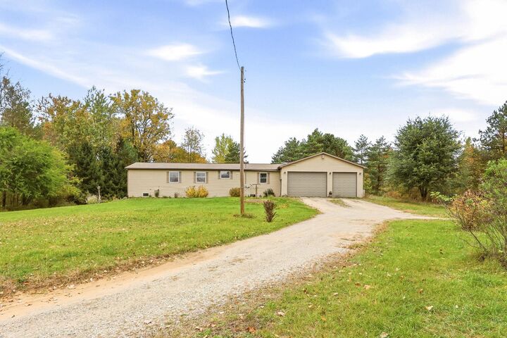 Property Photo:  6415 E Farrand Road  MI 48746 