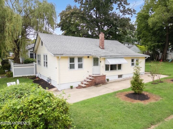 Property Photo:  92 Asbury Avenue  NJ 07716 