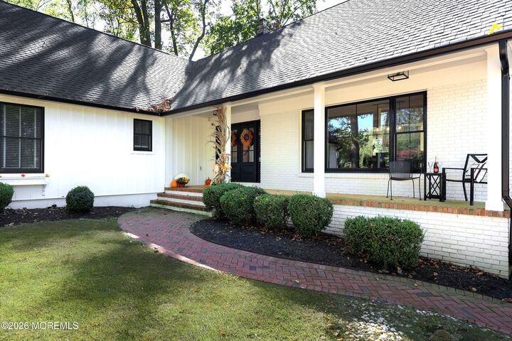 Property Photo:  15 Hancock Lane  NJ 07748 