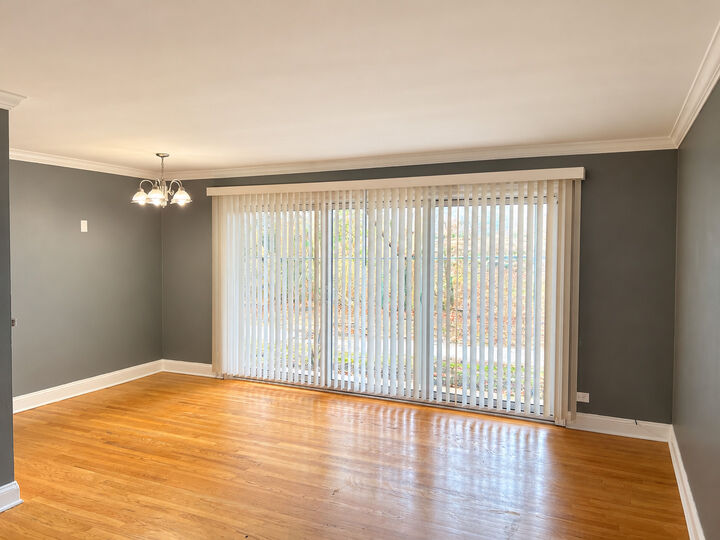 Property Photo: 10117 Old Orchard Court 103 IL 60076
