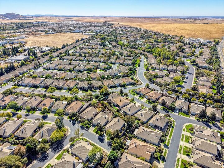 Property Photo:  7702 Briarberry Way  CA 95762 