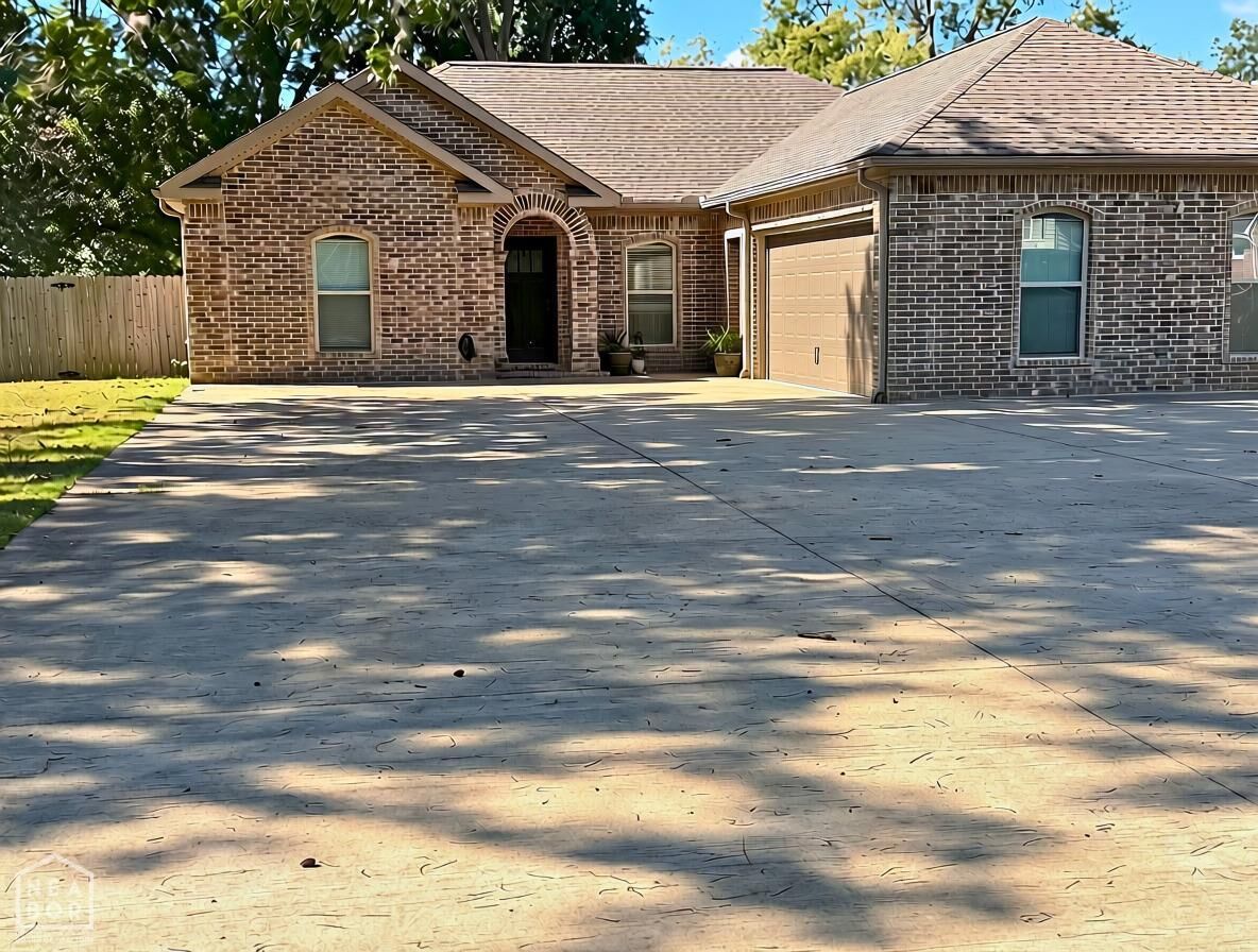 Property Photo: 200 S Holt AR 72473
