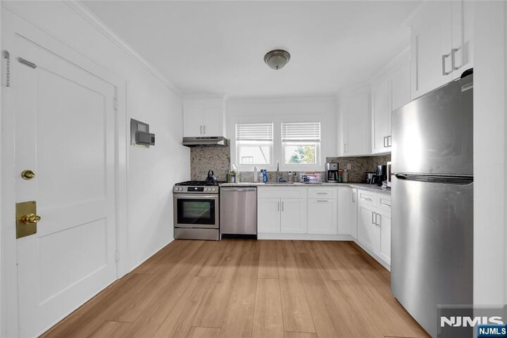 Property Photo:  540 Mountain Avenue  NJ 07043 