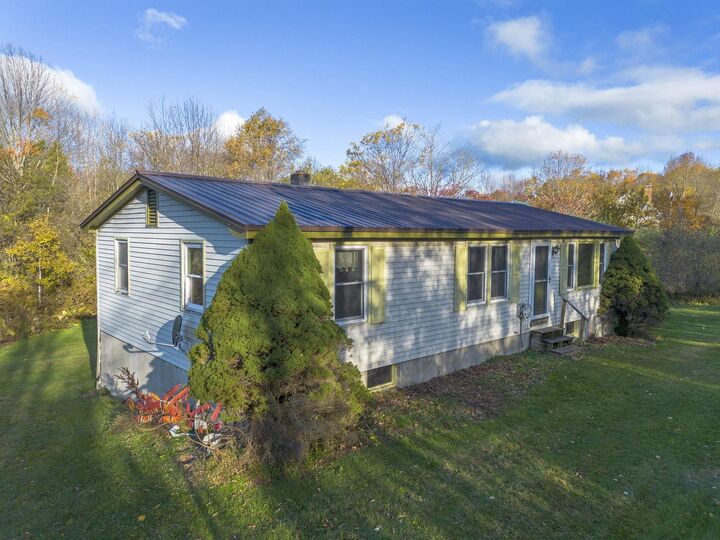 Property Photo:  2413 Hollister Hill Road  VT 05658-7063 