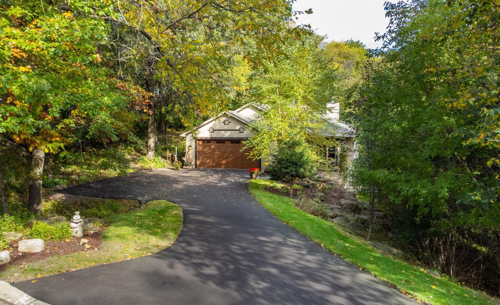 Property Photo:  18420 Old Excelsior Boulevard  MN 55345 
