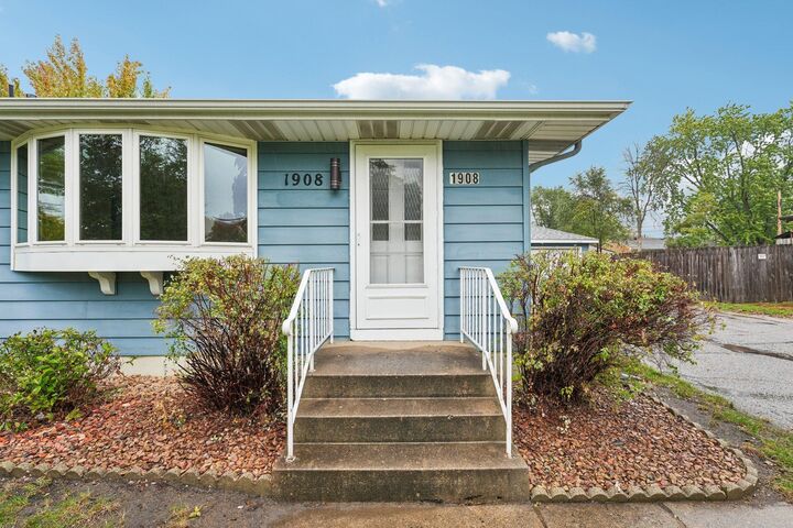 Property Photo: 1908 Whitewater Trail MN 55444