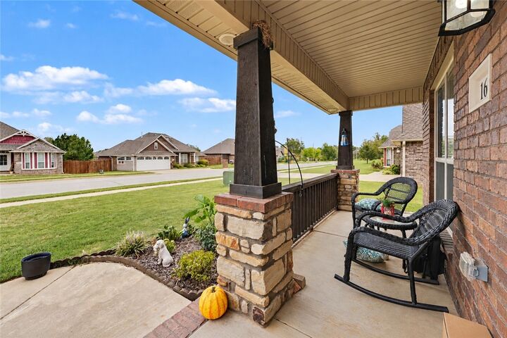 Property Photo:  1607 Shelby Street  AR 72751 