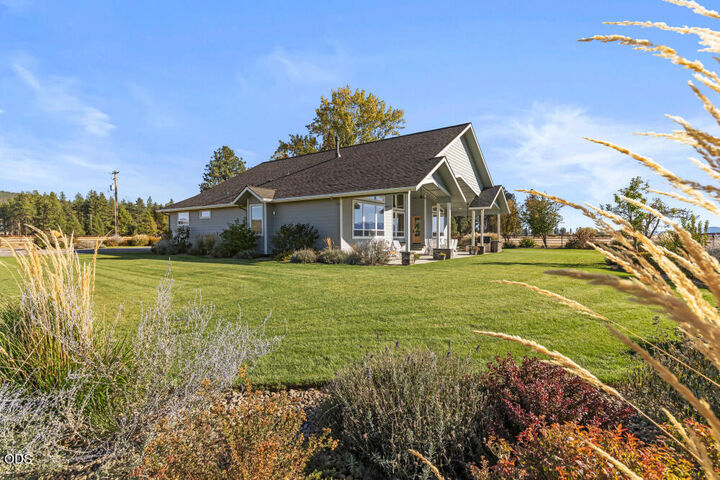 Property Photo: 32245 Rivers Drive OR 97624