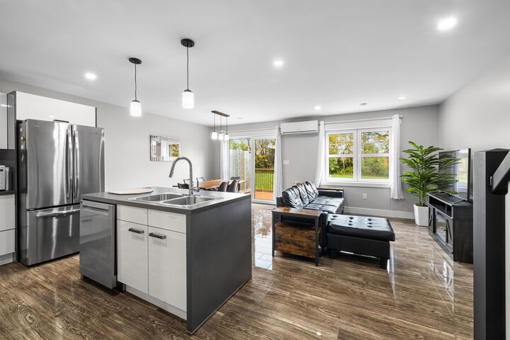 Property Photo:  86 Enderis Lane  PE C1E 3L5 