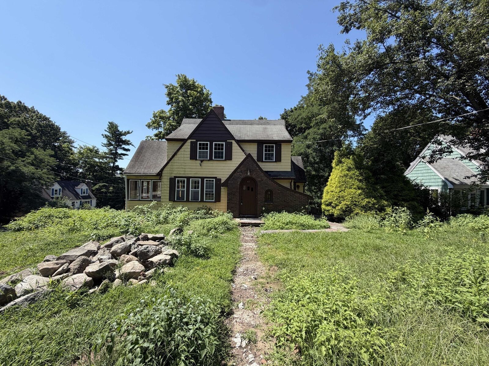 Property Photo: 45 Longview Rd MA 01867