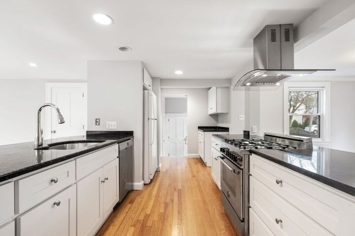 Property Photo:  21 Lantern Lane 21  MA 02459 