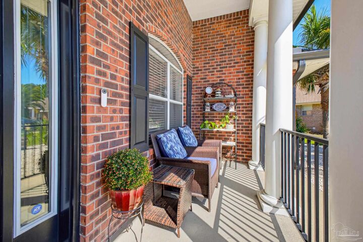 Property Photo:  1539 Brigaten Ct  FL 32563 