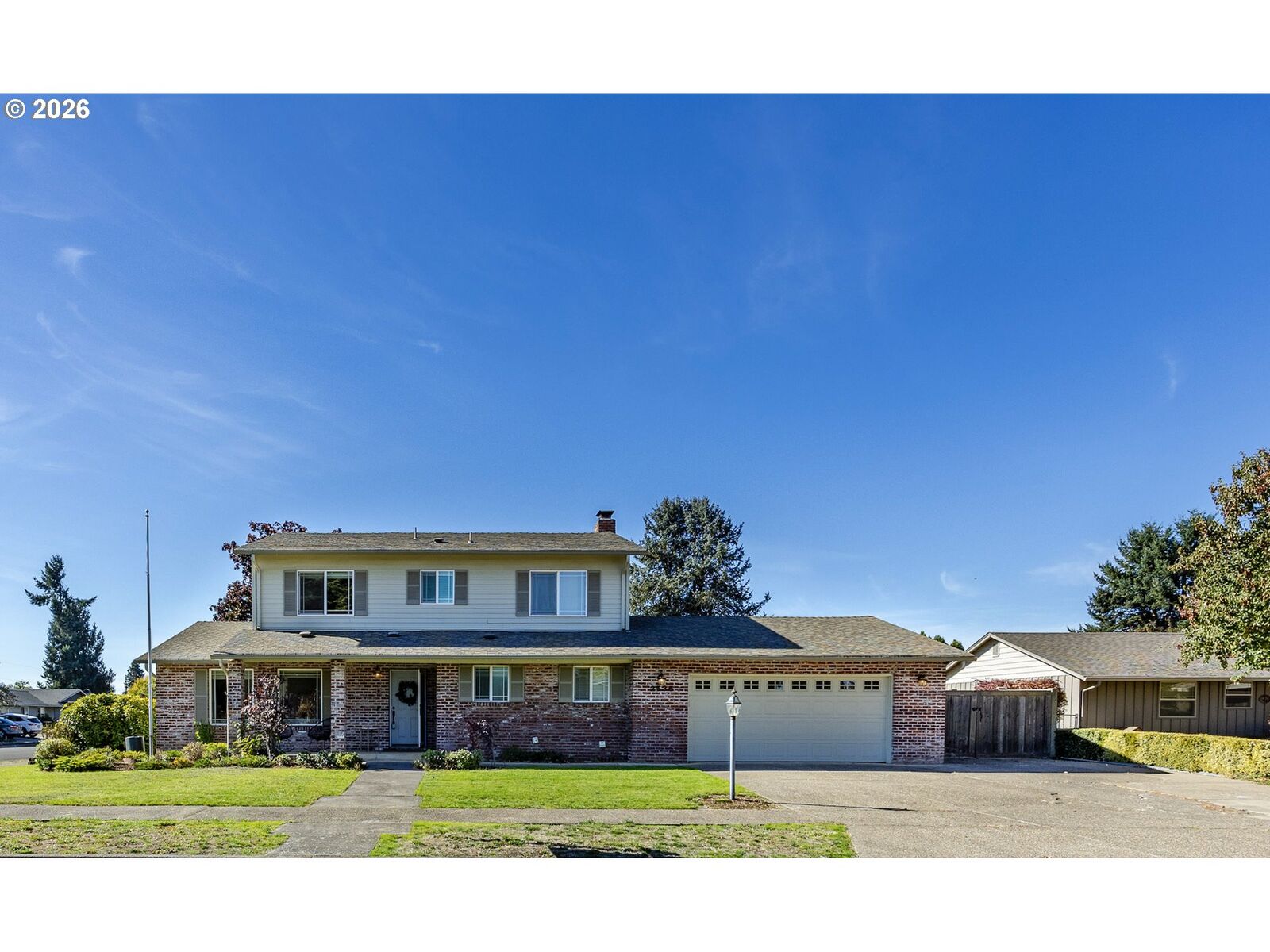 Property Photo: 2536 15th St OR 97477