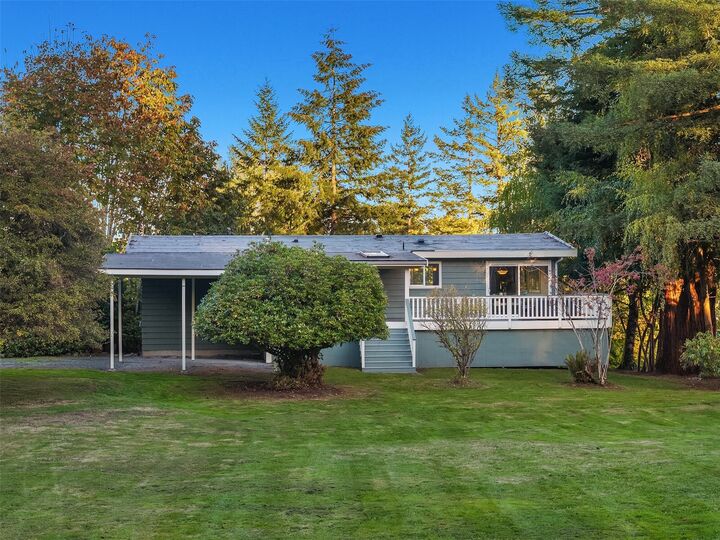 Property Photo: 20004 87th Avenue SE WA 98296