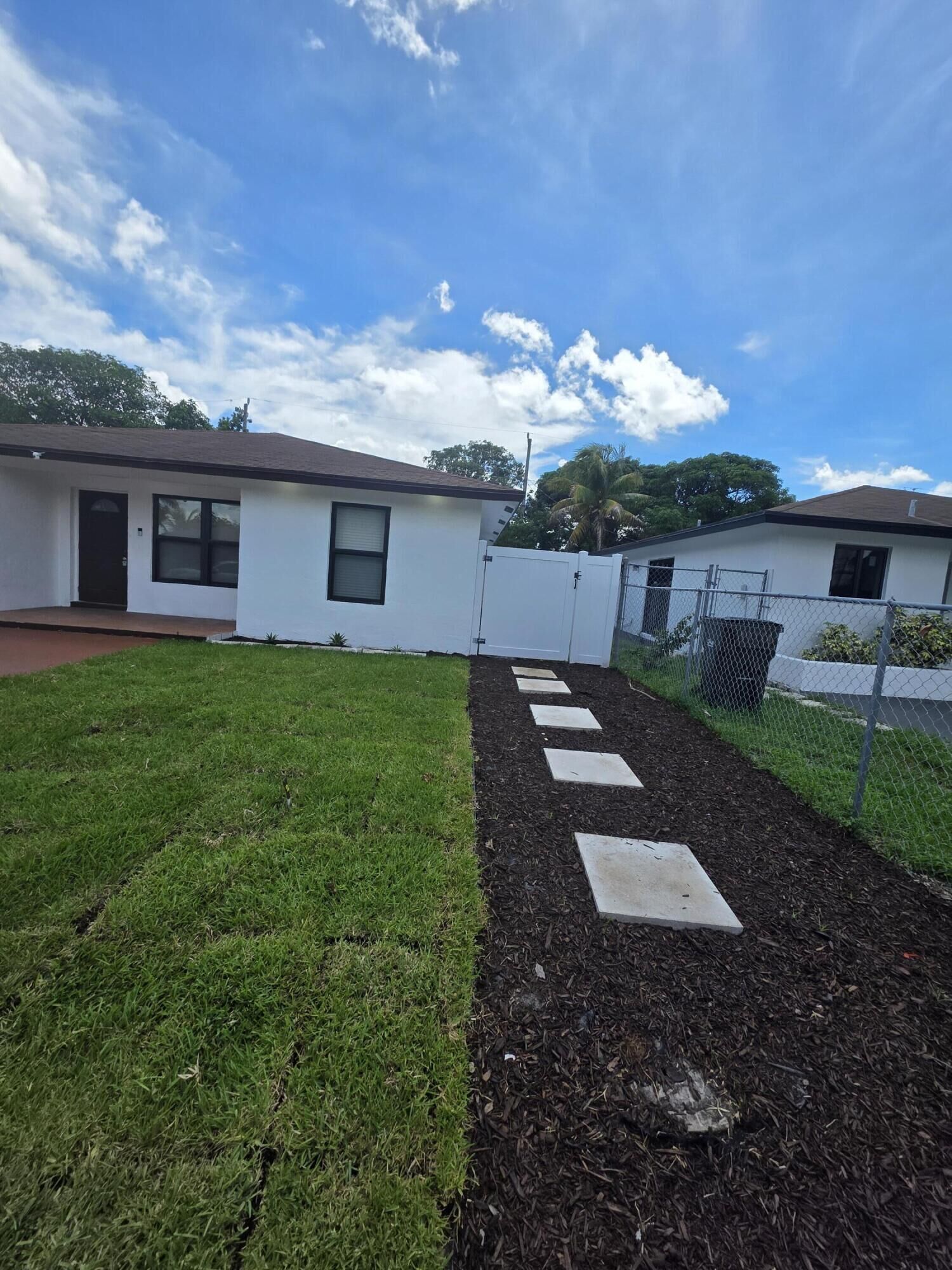 Property Photo:  320 Sterling Avenue  FL 33444 
